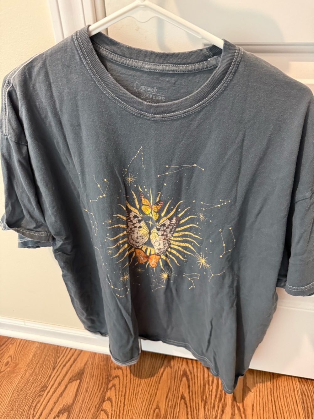 Graphic Sun & Moth Tee in Faded Charcoal